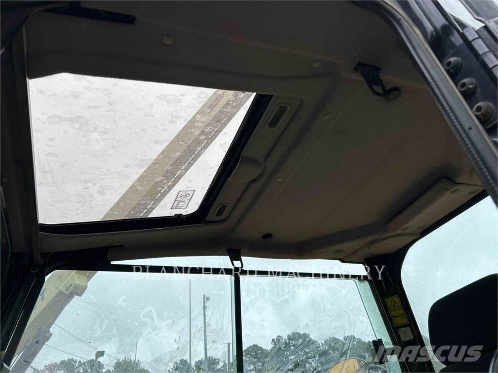 CAT 308CR Excavatoare pe șenile
