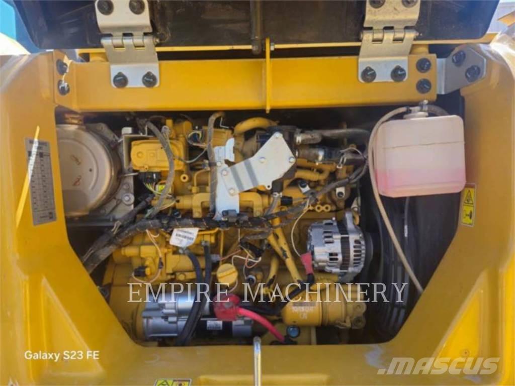 CAT 308E2 Excavatoare pe șenile
