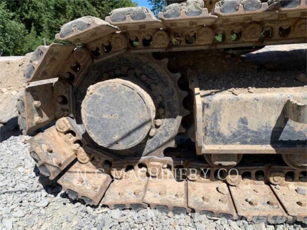 CAT 310 Excavatoare pe șenile
