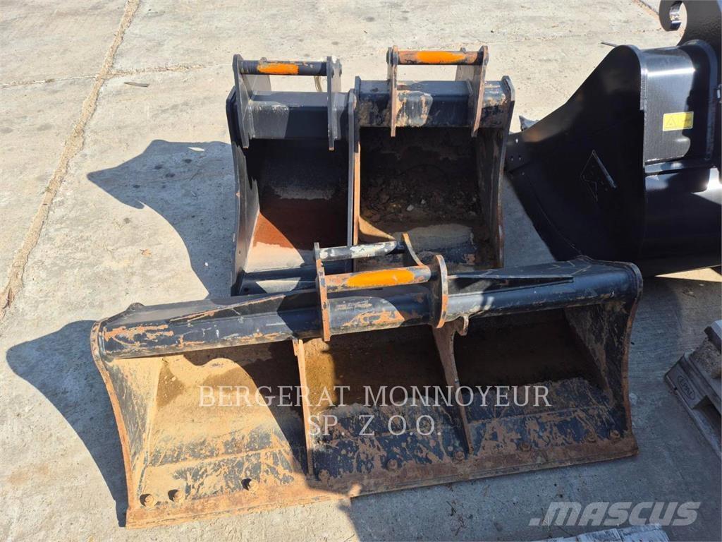 CAT 310 Excavatoare pe șenile
