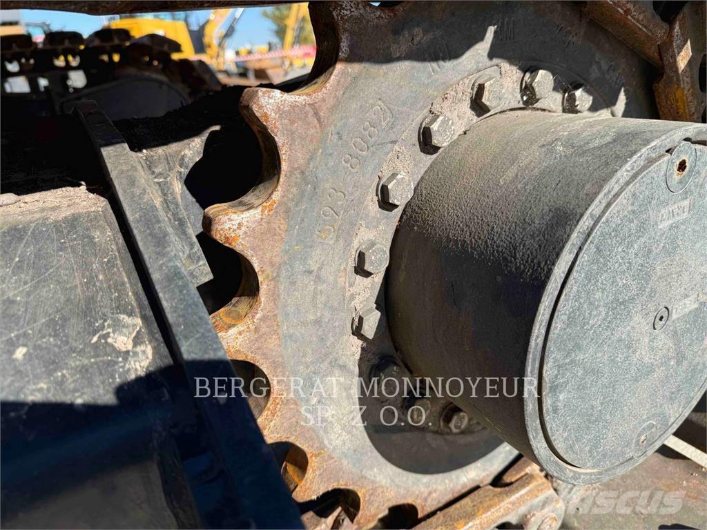 CAT 310 Excavatoare pe șenile
