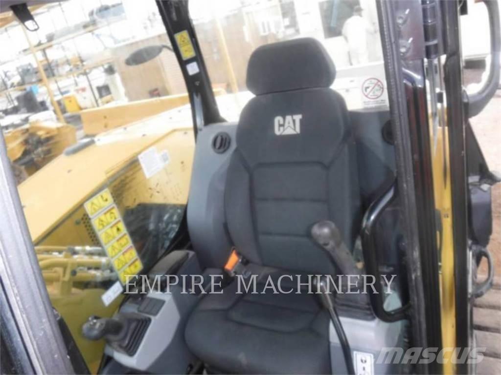 CAT 310-07 Excavatoare pe șenile
