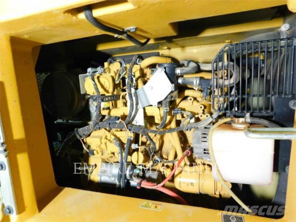 CAT 310-07 Excavatoare pe șenile
