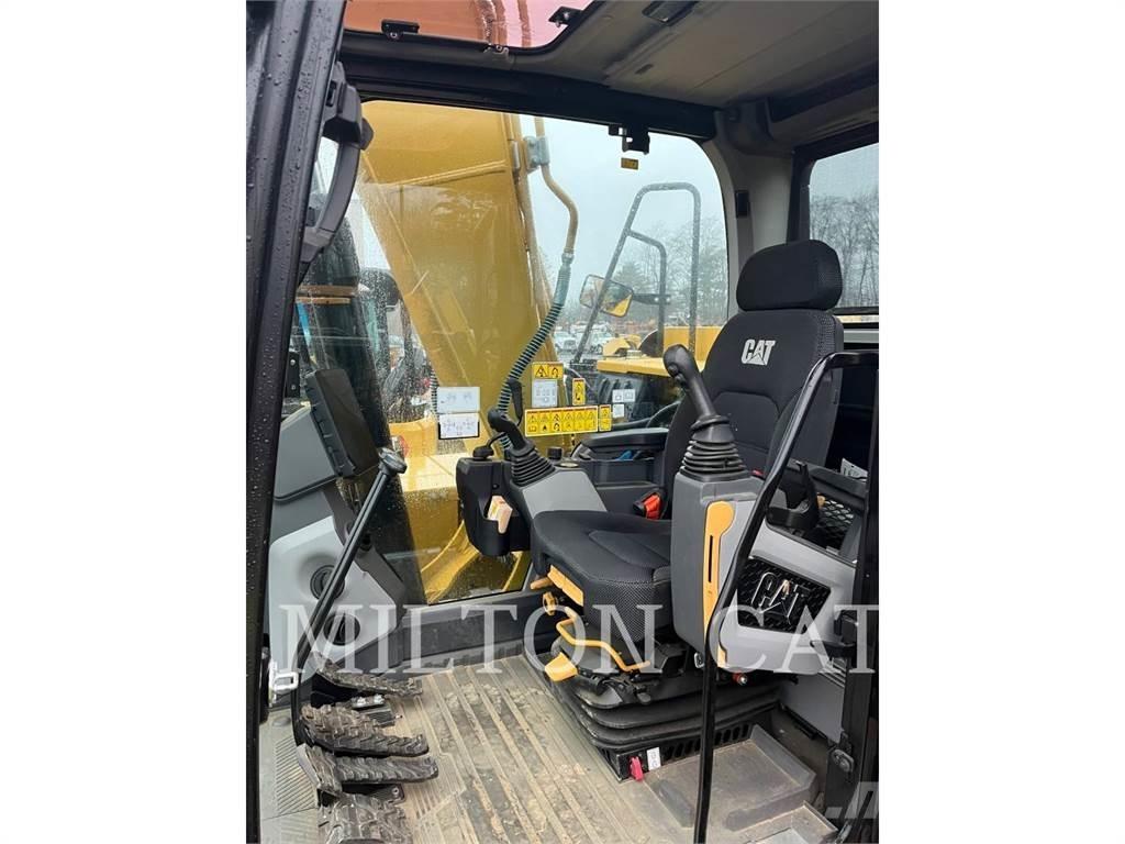 CAT 313 Excavatoare pe șenile
