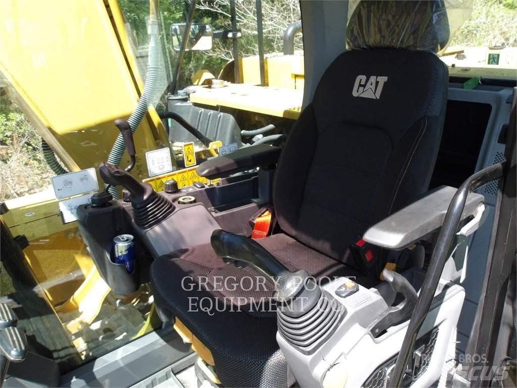 CAT 313 Excavatoare pe șenile
