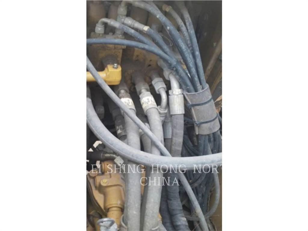 CAT 313D2GC Excavatoare pe șenile
