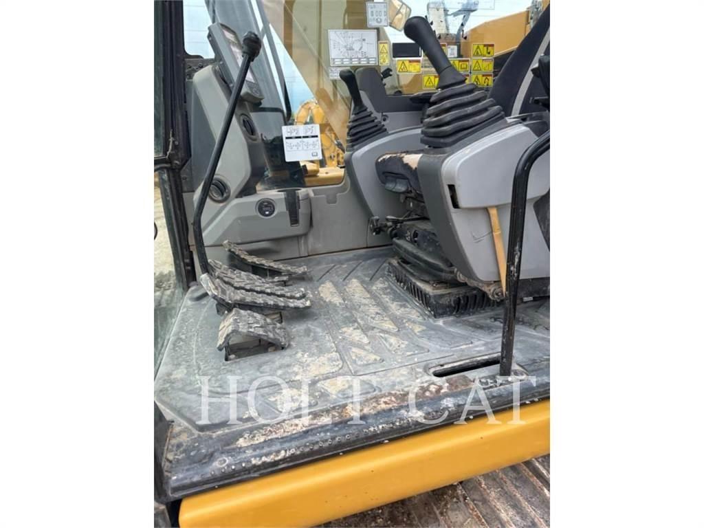 CAT 313FL Excavatoare pe șenile
