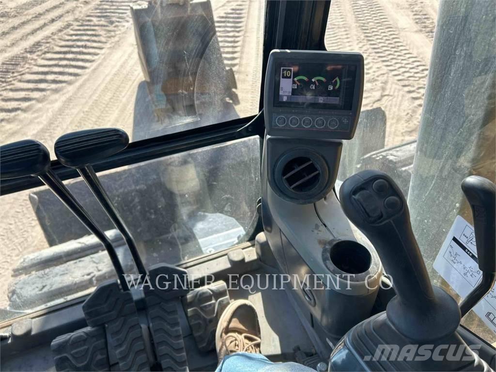 CAT 313FLGC Excavatoare pe șenile
