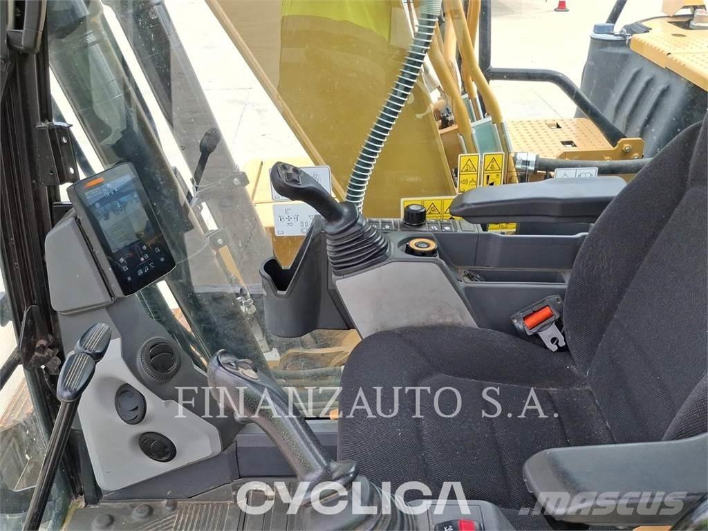 CAT 313GC Excavatoare pe șenile

