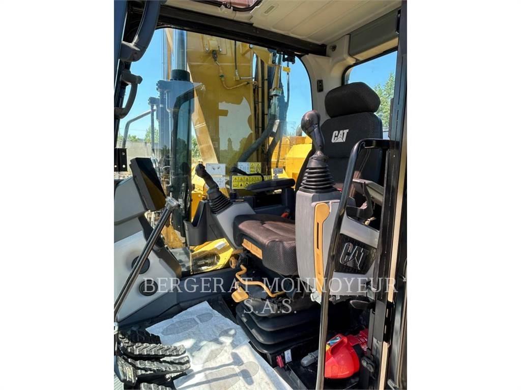 CAT 315 Excavatoare pe șenile
