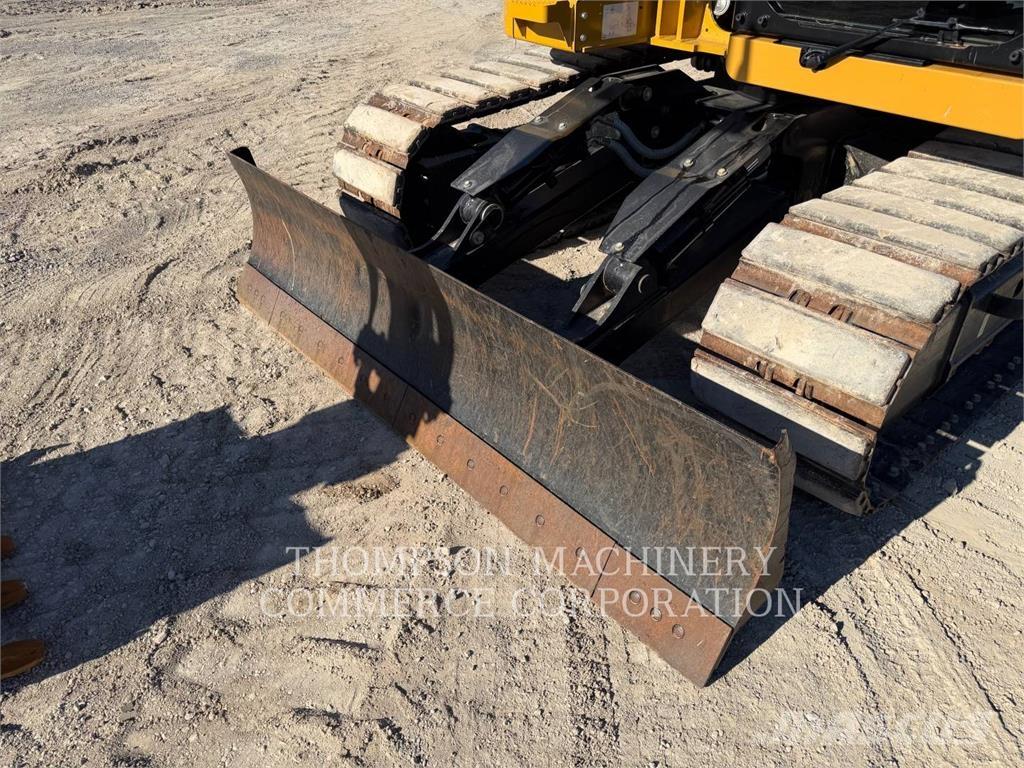 CAT 315 Excavatoare pe șenile
