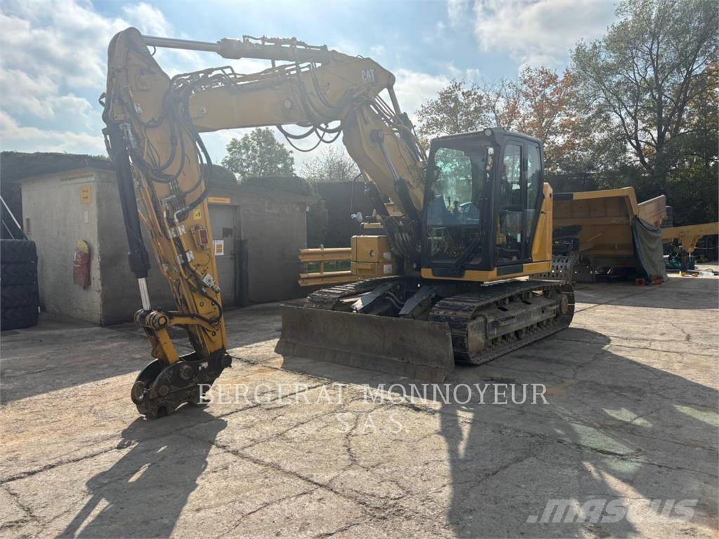 CAT 315 Excavatoare pe șenile
