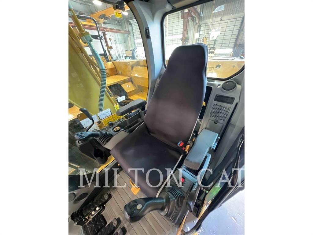 CAT 31507 Excavatoare pe șenile
