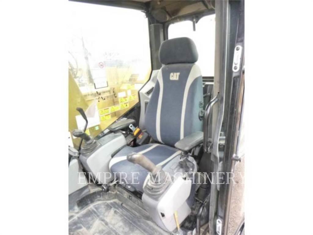CAT 315FL Excavatoare pe șenile
