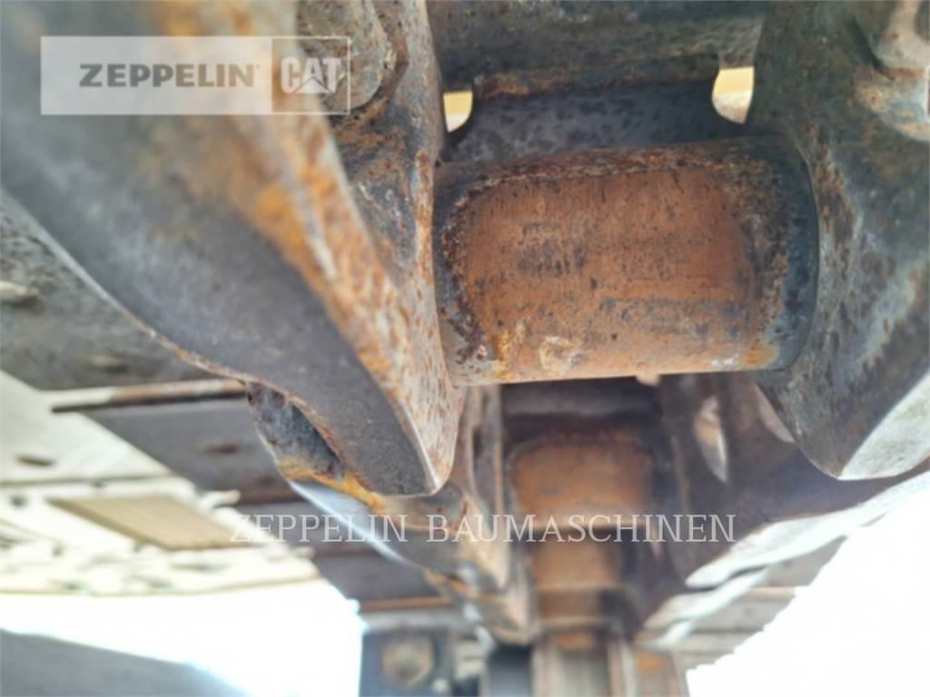 CAT 315FL Excavatoare pe șenile
