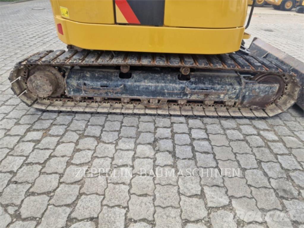 CAT 315FL Excavatoare pe șenile
