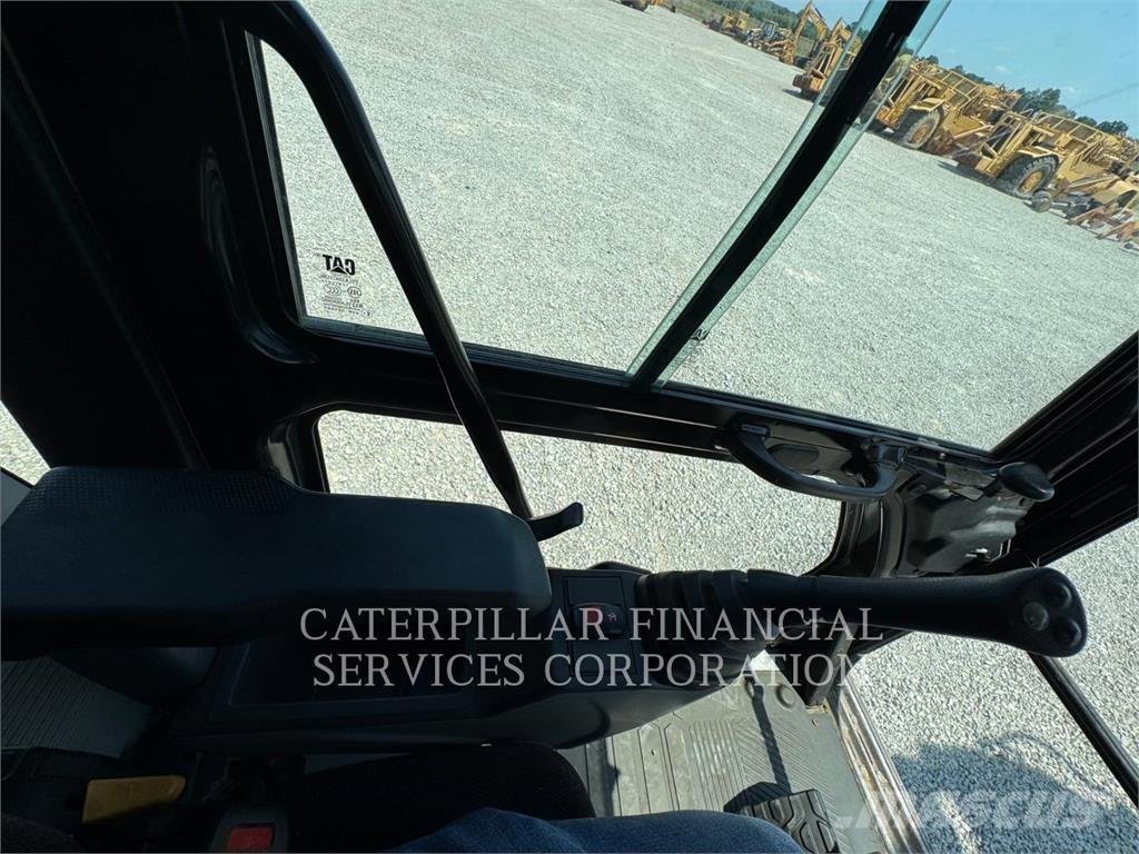 CAT 31707GC Excavatoare pe șenile
