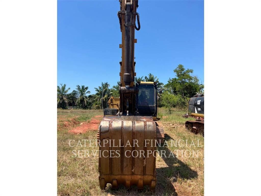 CAT 318D2L Excavatoare pe șenile

