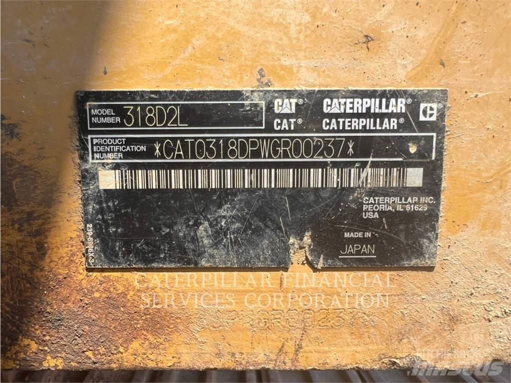CAT 318D2L Excavatoare pe șenile
