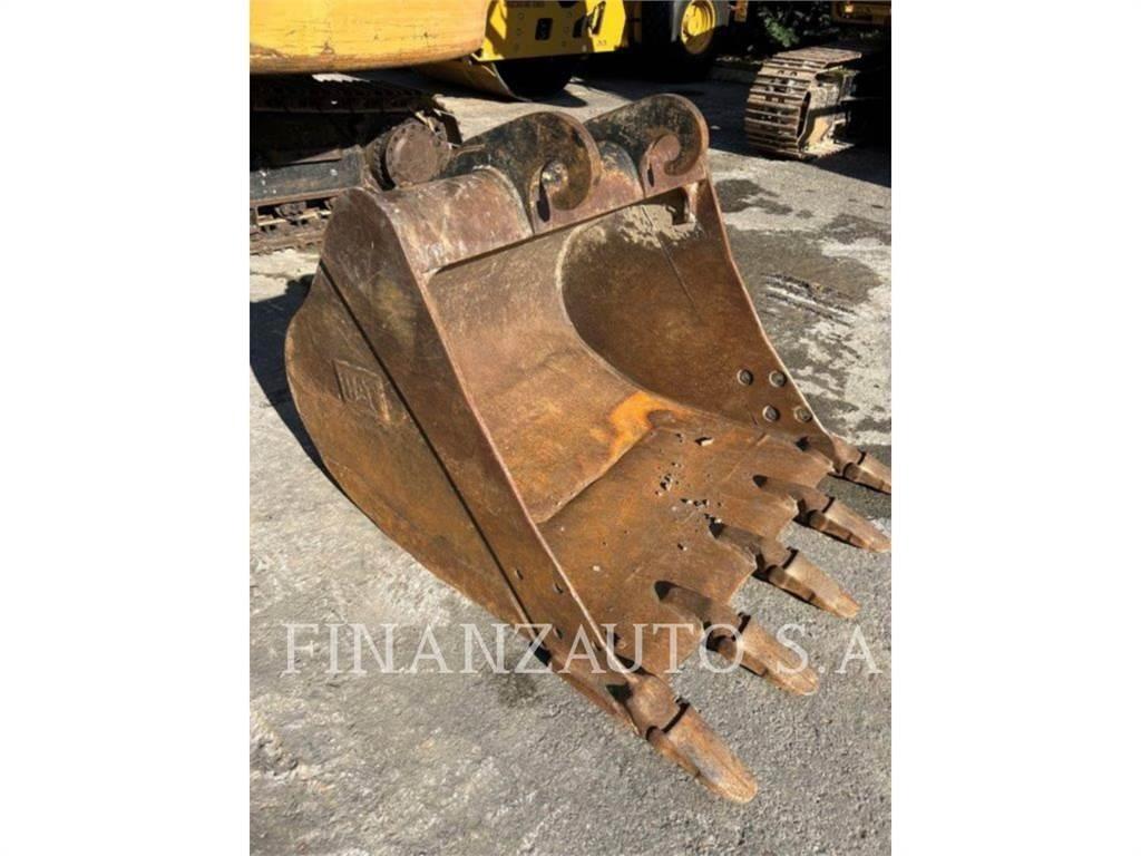 CAT 318F Excavatoare pe șenile

