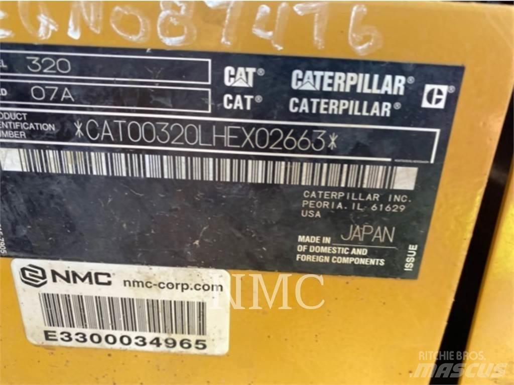 CAT 320 Excavatoare pe șenile
