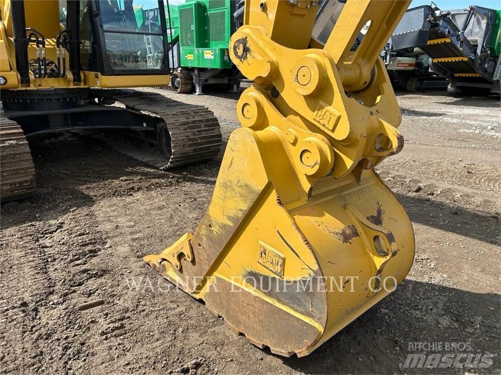 CAT 320 Excavatoare pe șenile
