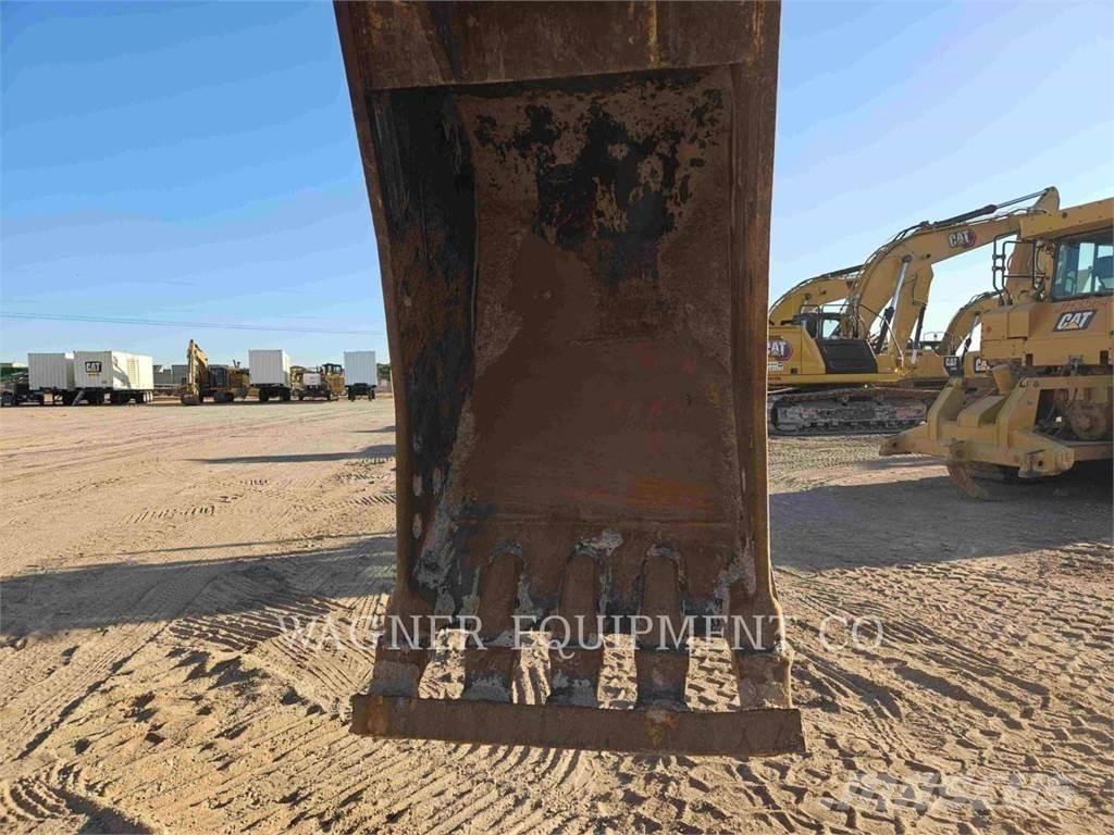 CAT 320 Excavatoare pe șenile
