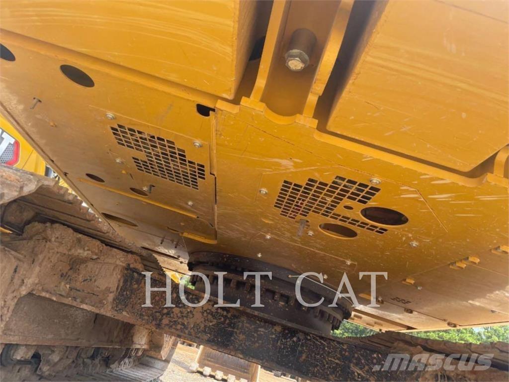 CAT 320 Excavatoare pe șenile
