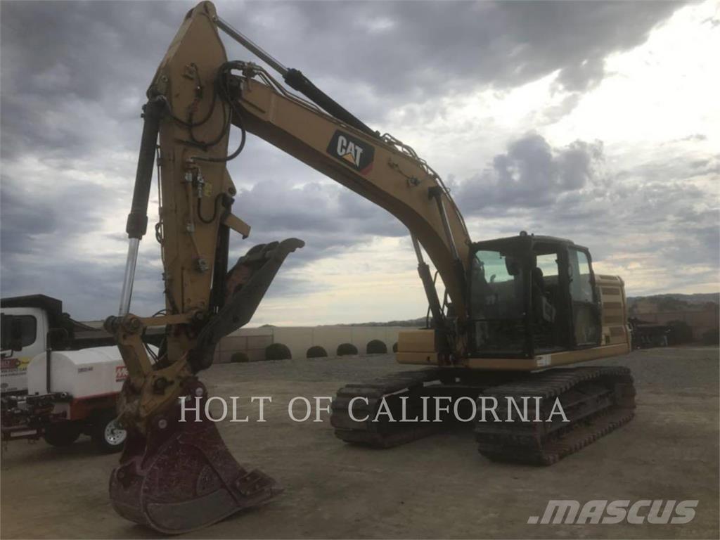 CAT 320 Excavatoare pe șenile
