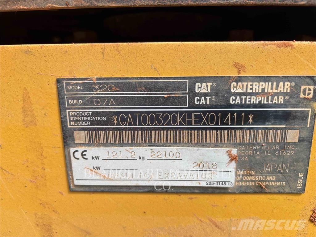 CAT 320 Excavatoare pe șenile
