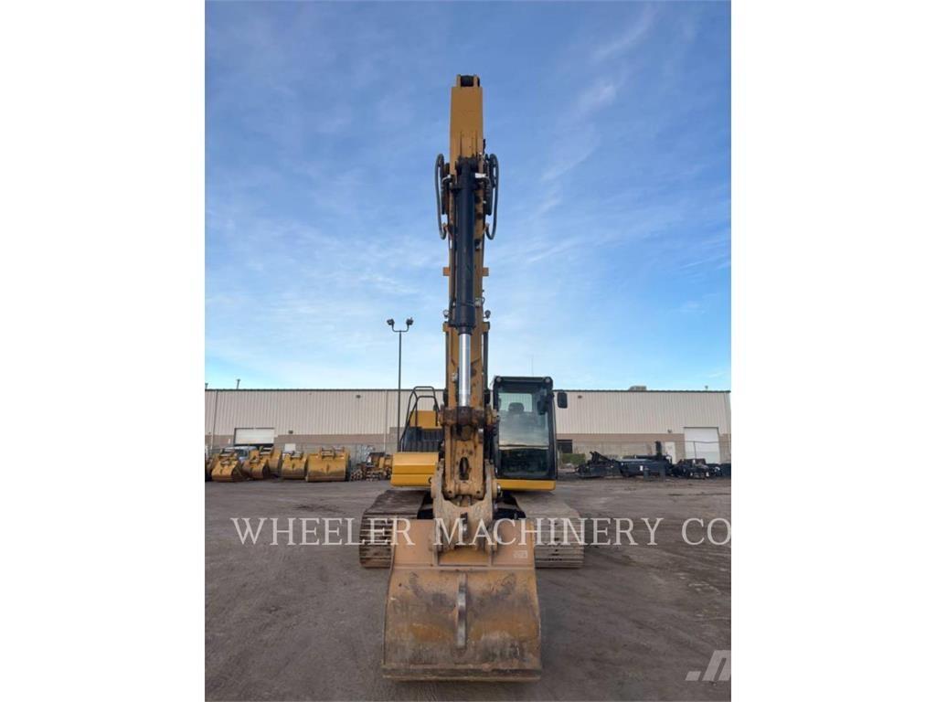 CAT 320 Excavatoare pe șenile
