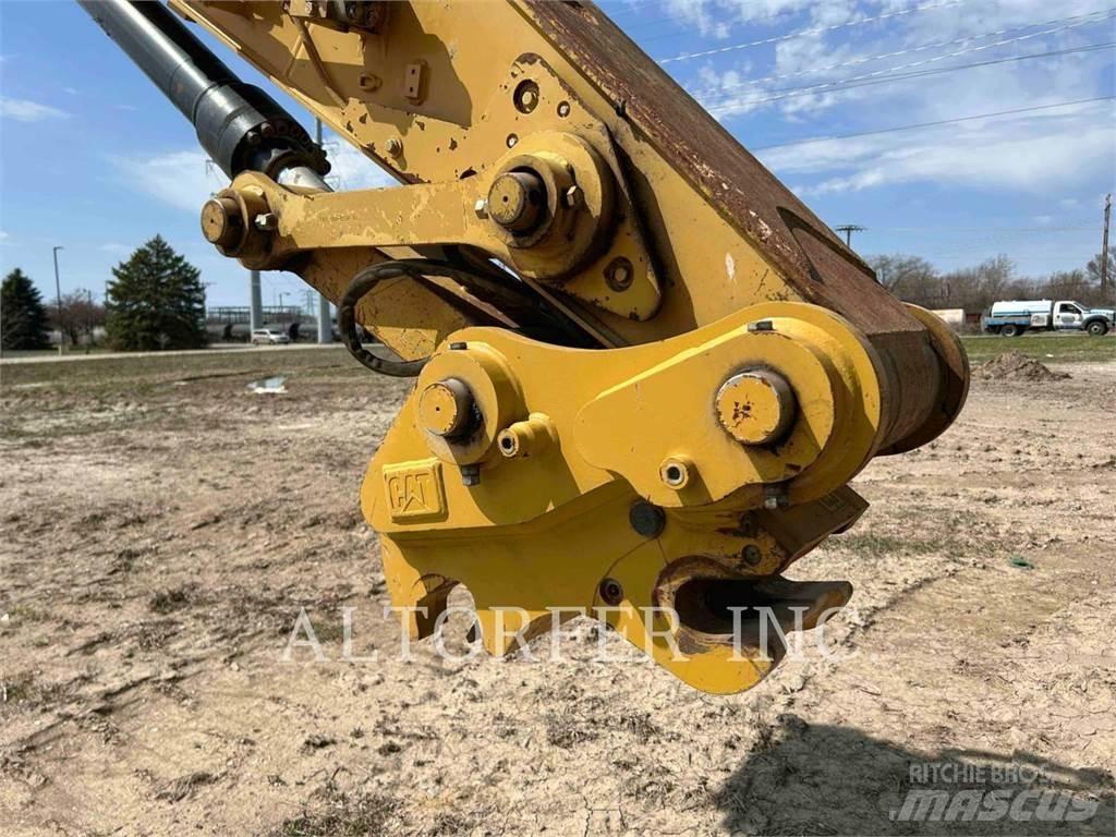 CAT 320-07 Excavatoare pe șenile
