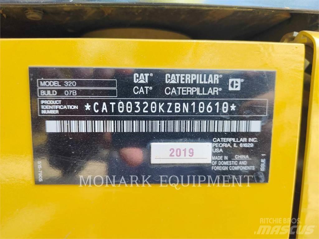 CAT 320-07 Excavatoare pe șenile
