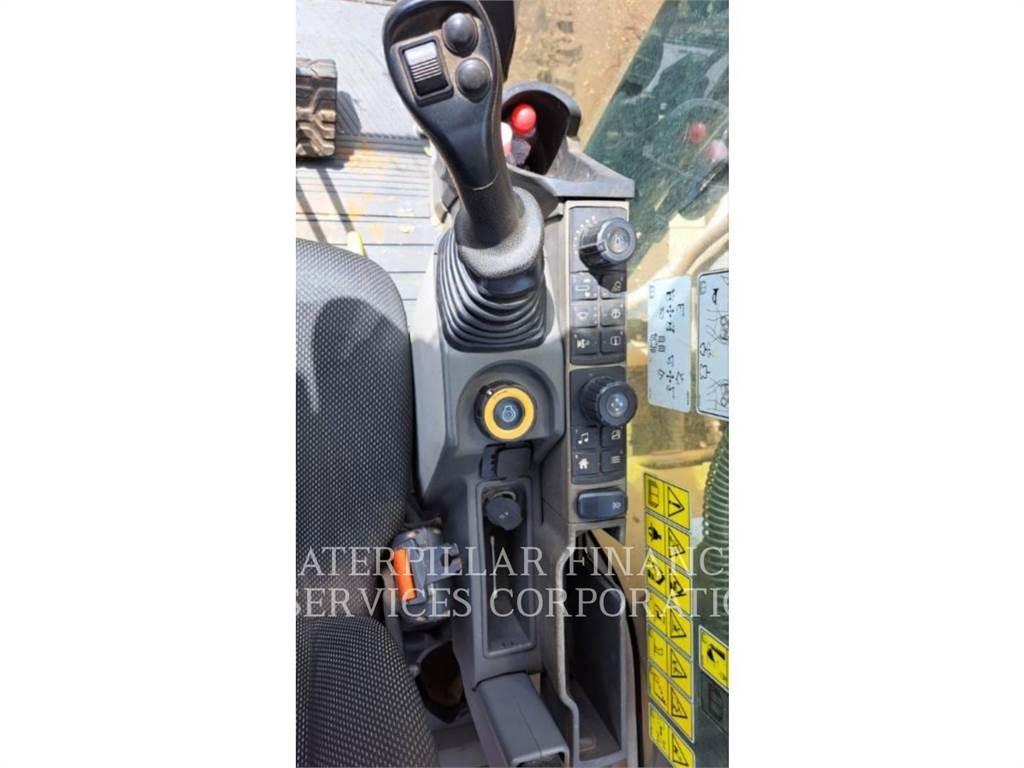 CAT 320-07 Excavatoare pe șenile
