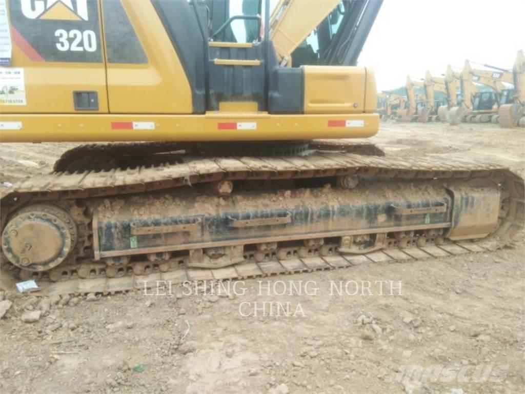 CAT 320-07 Excavatoare pe șenile
