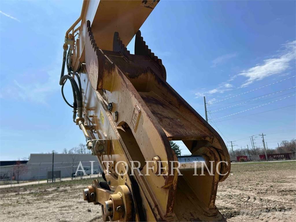 CAT 320-07 TH Excavatoare pe șenile
