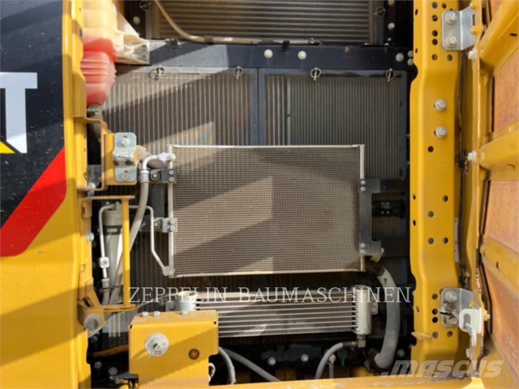 CAT 320-07A Excavatoare pe șenile
