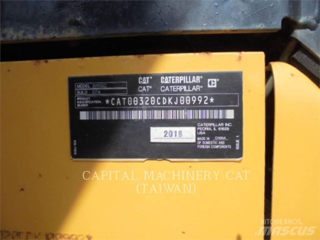 CAT 320-07GC Excavatoare pe șenile
