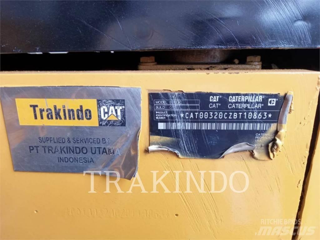 CAT 320-07GC Excavatoare pe șenile
