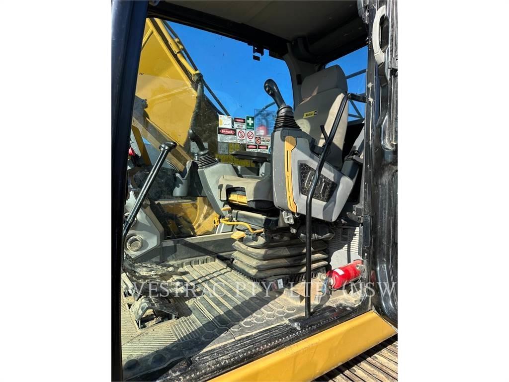 CAT 320 2D Excavatoare pe șenile
