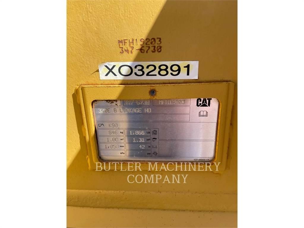 CAT 320 BUCKET Pistoane