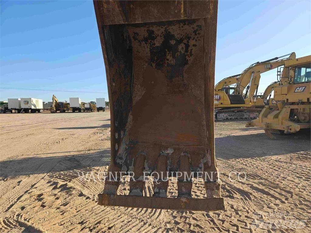CAT 32007 Excavatoare pe șenile
