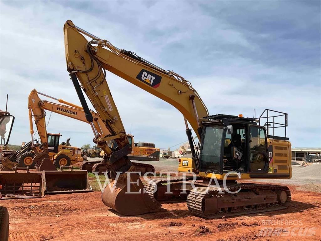 CAT 32007 Excavatoare pe șenile
