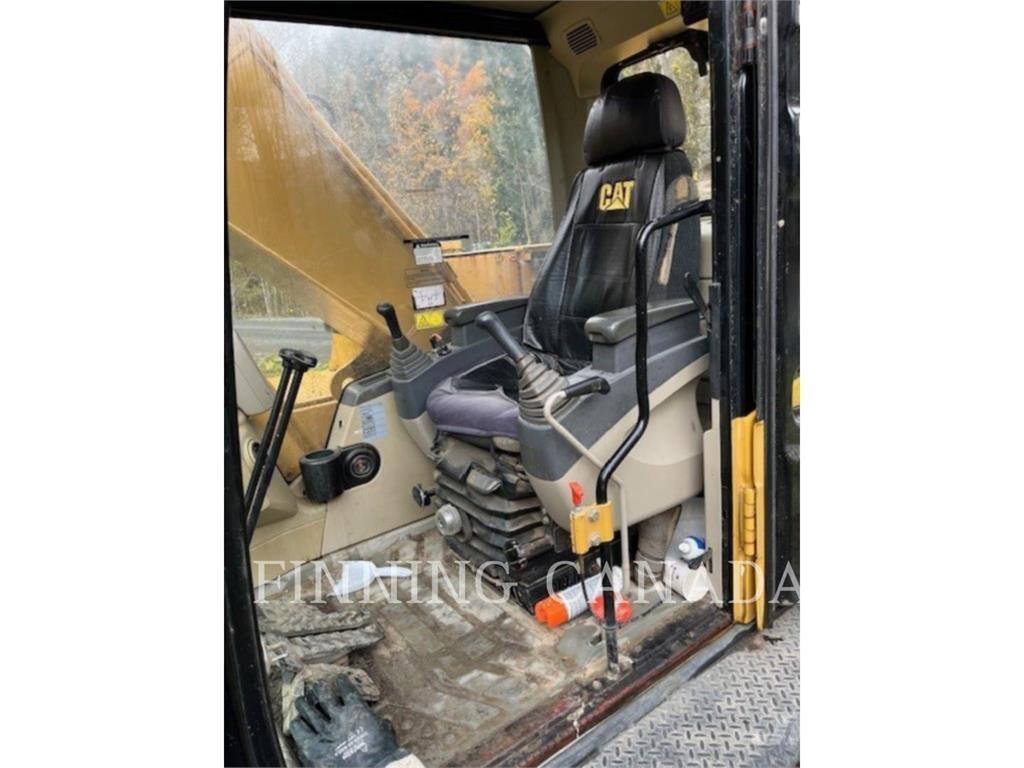 CAT 320C Excavatoare pe șenile
