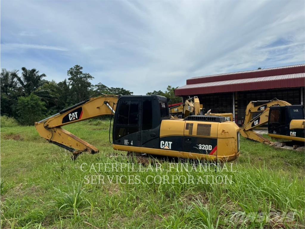 CAT 320D Excavatoare pe șenile
