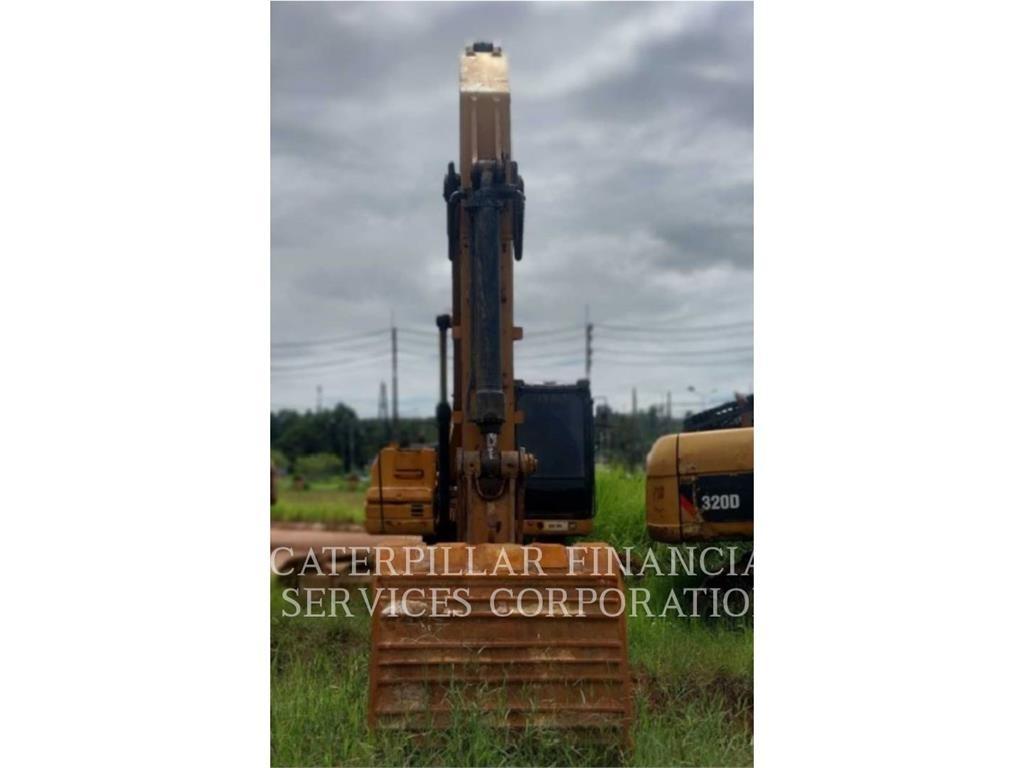 CAT 320D Excavatoare pe șenile
