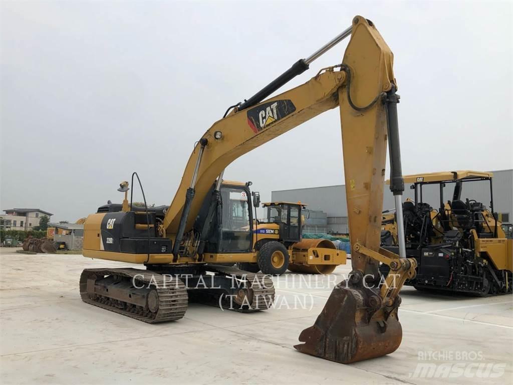 CAT 320D2 Excavatoare pe șenile
