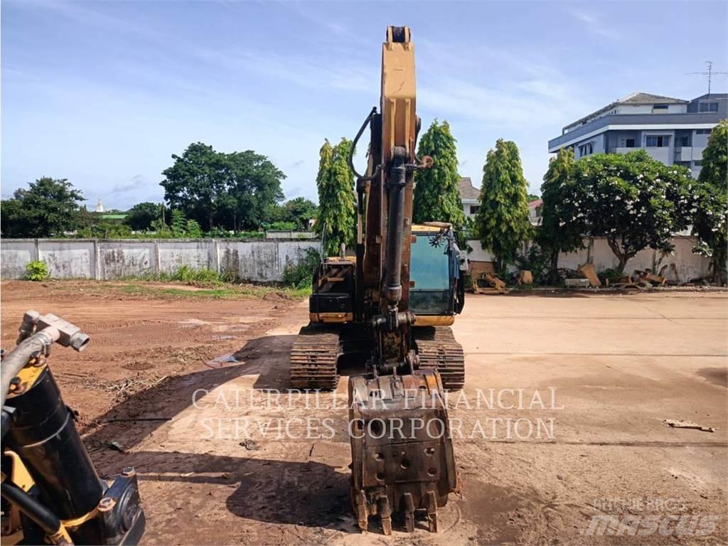 CAT 320D2 Excavatoare pe șenile
