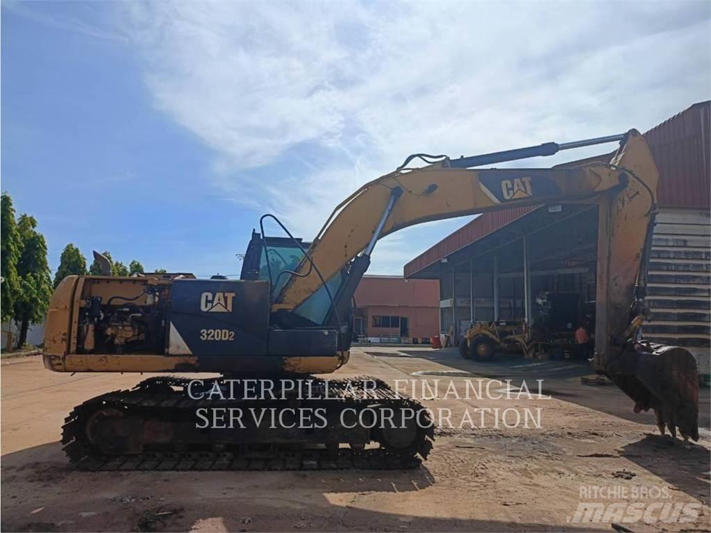 CAT 320D2 Excavatoare pe șenile
