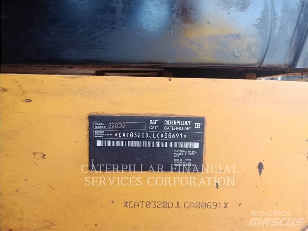 CAT 320D2 Excavatoare pe șenile
